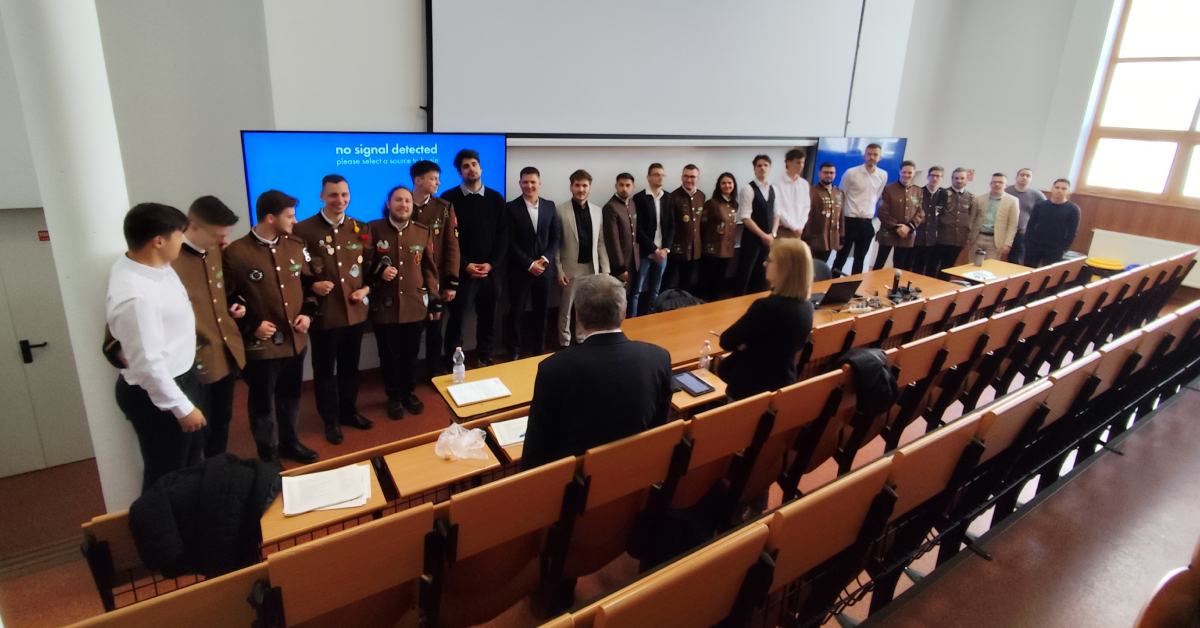 projektfeladatok-konferencia_03.jpg
